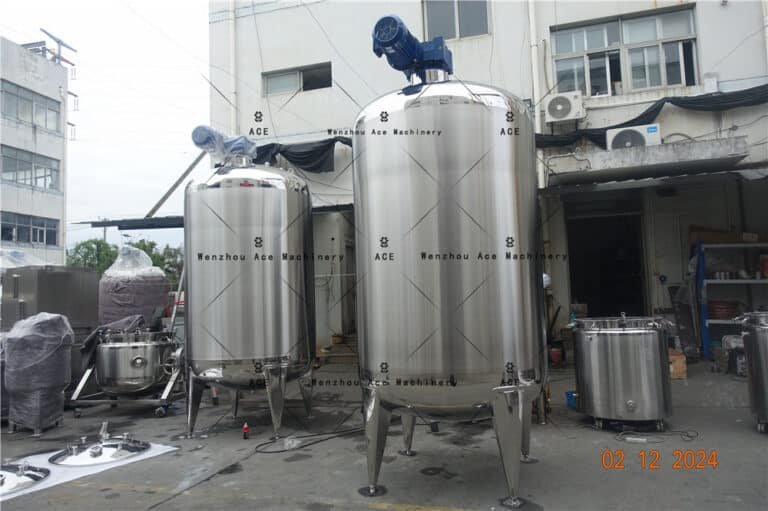 1000 gallon mixing tank